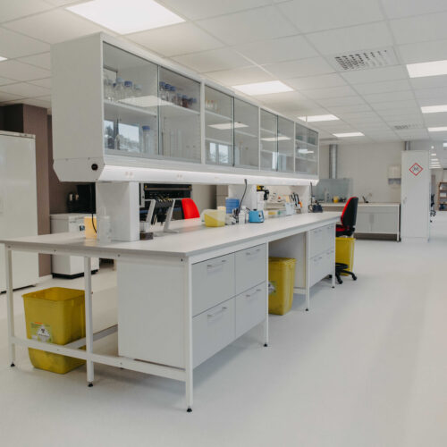 System A laboratorie-innredning